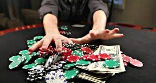 Онлайн казино Casino Golden Alex